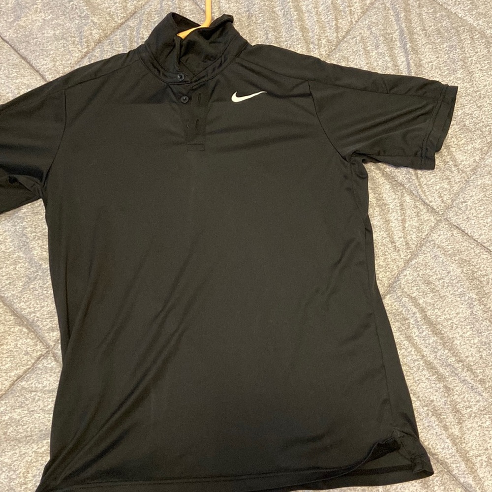 Nike dri fit t shirt